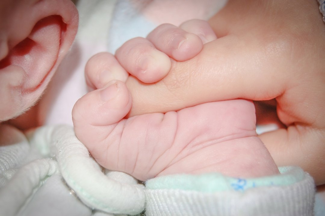 Soutenir le développement de la main de l'enfant