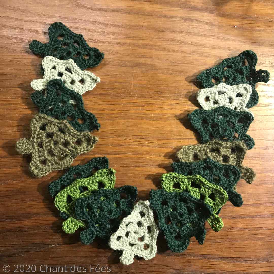 sapins crochetés