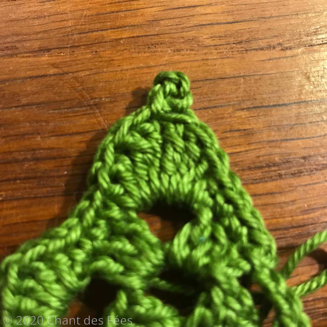 sapins crochetés